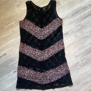 Vintage Y2K Soprano Ditsy Floral and Lace Chevron Mini Dress